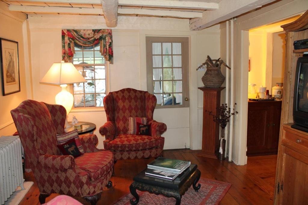 مبيت وإفطار فينيارد هافن The 1720 House المظهر الخارجي الصورة